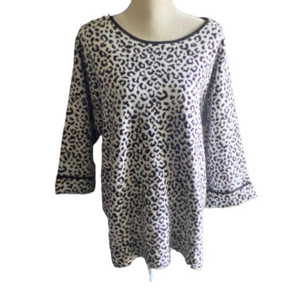 NWT-CYNTHIA ROWLEY -WHITE CHEETAH PRINT SWEATER-SIZE 3X